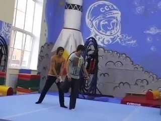 Нестандартные сальто с подброса (oldschool)