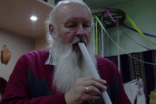 Подковофон, гонг, калюка, лира и окарина. Инструменты Ивана Кирчука
