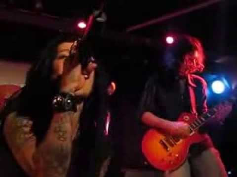 Nargiz Zakirova (Наргиз Закирова) and The Ørphans Land; Baby, New York (2