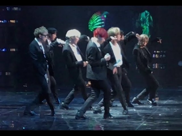 bts MAMA 2017 in HK: cypher 4 + mic drop (great fancam