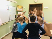 принять участие всем классом