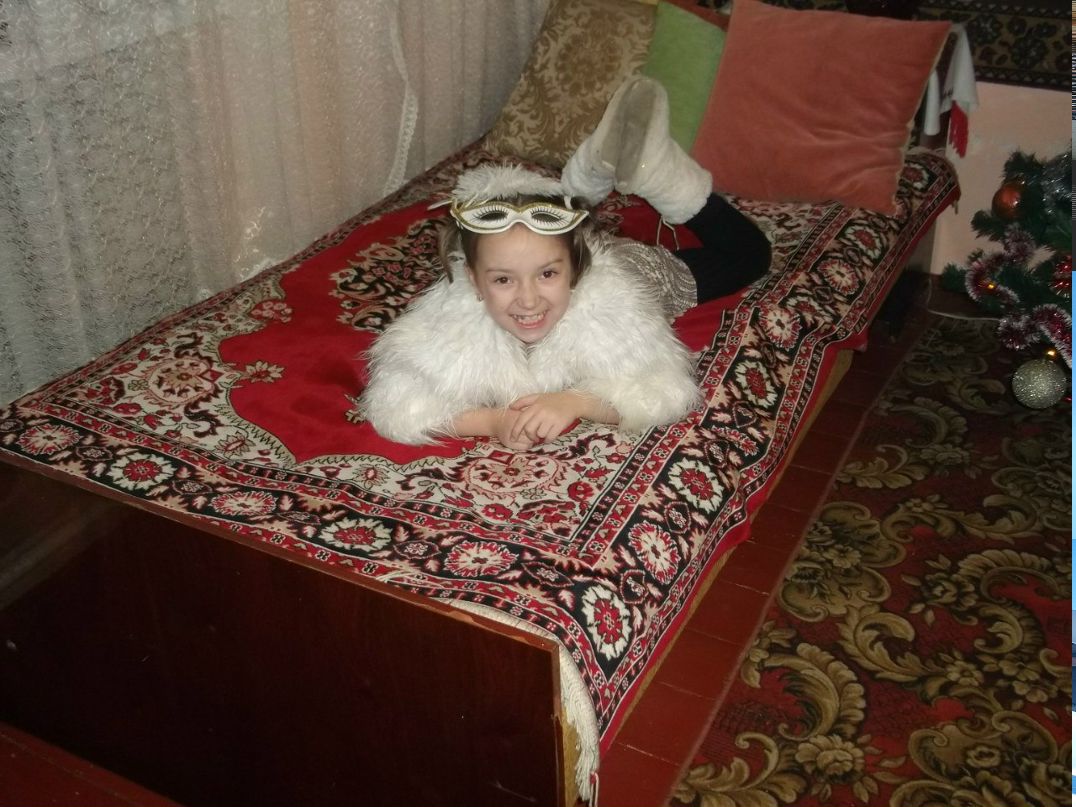 Свєтік Заєць KiNdEr | Стрый