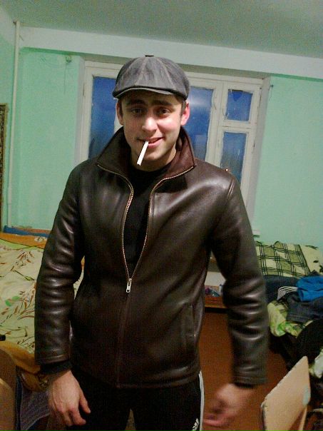 №37, Стас Брынза, 33 года №37, Стас Брынза, 33 года