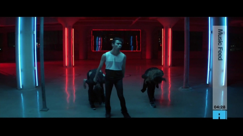 Max feat. Hoodie Allen Gibberish