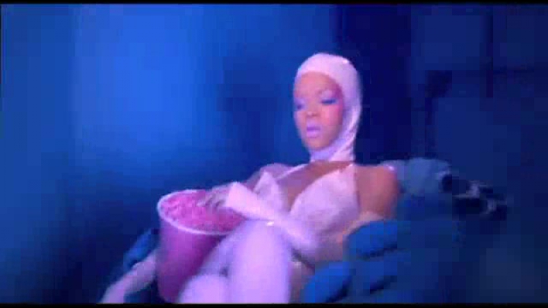 Vidéo RIHANNA SM Official Video de yes now ( Sexy yes