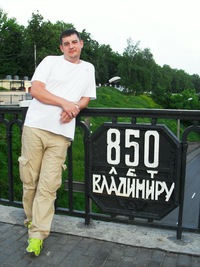 Владимир Комаров