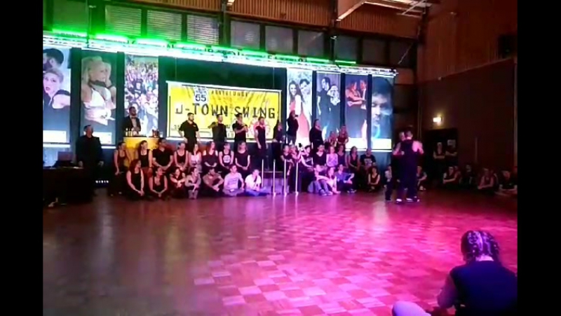 D town swing 2017