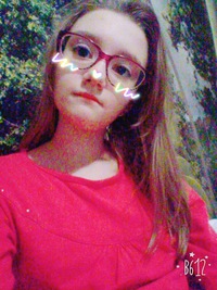 Нина Устарханова