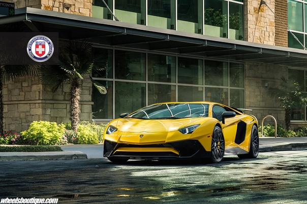 Lamborghini Aventador SV