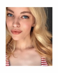 Анна Ковалёва