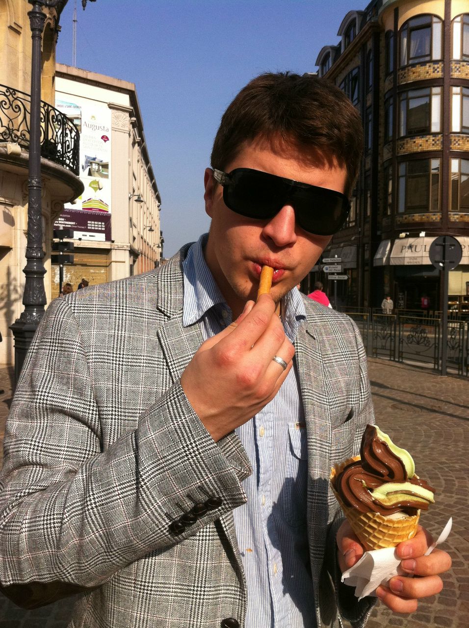 Евгений Юш | Paris