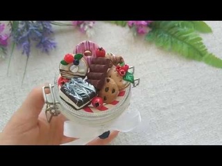 Вкусная баночка, сладости с ягодами
