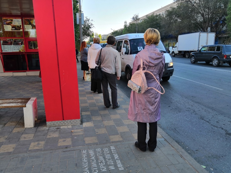 Виталий Петров |