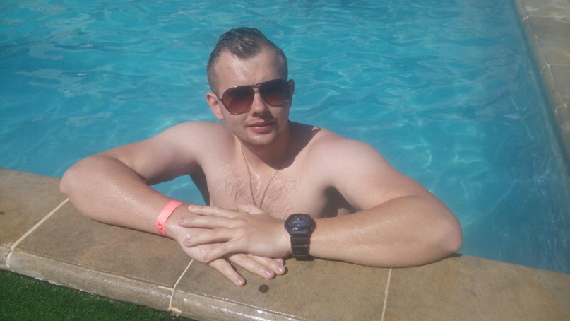 Ярослав Фролов |