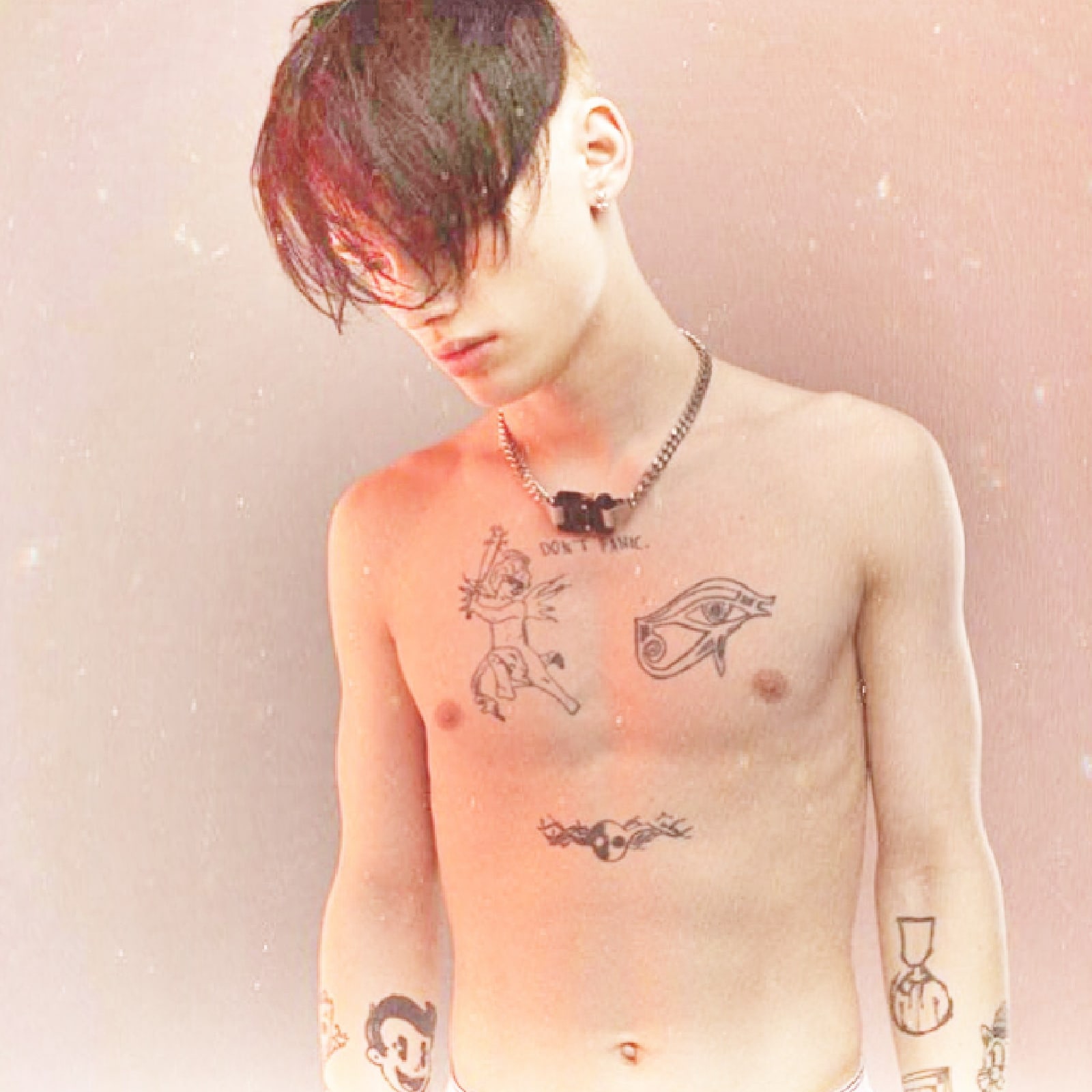 Даня Милохин торс 2021