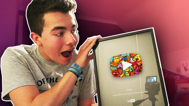CUSTOM DOODLE PLAY BUTTON ( You Tube Silver Play